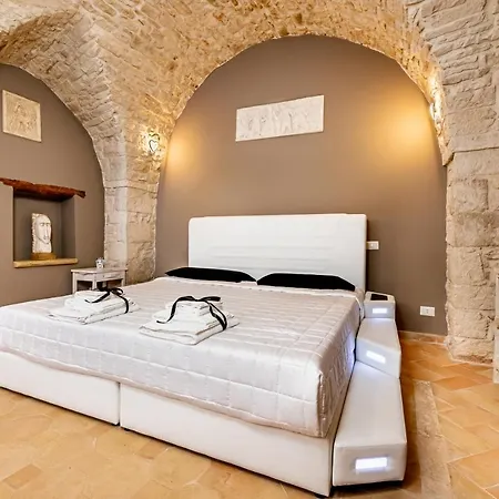 Fountain - Santeramo 4* サンテーラモ・イン・コッレ